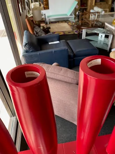 36" Red vases