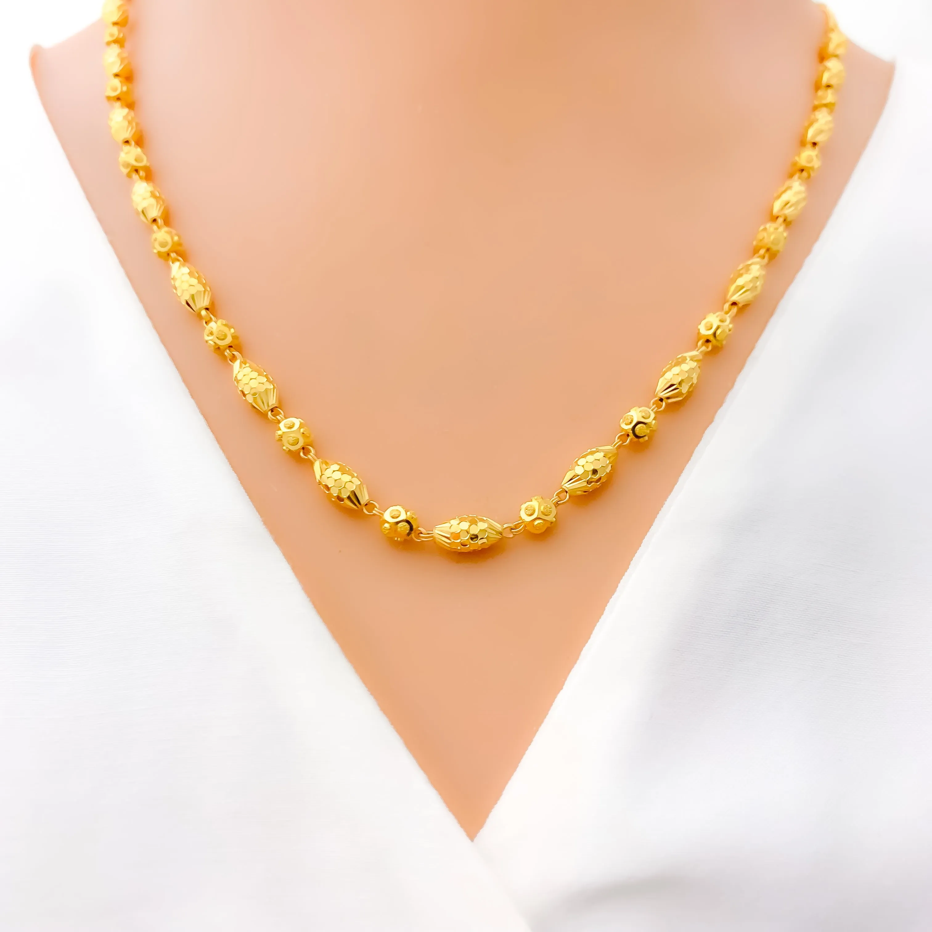 Alternating Marquise Bead 22K Gold Necklace - 18"