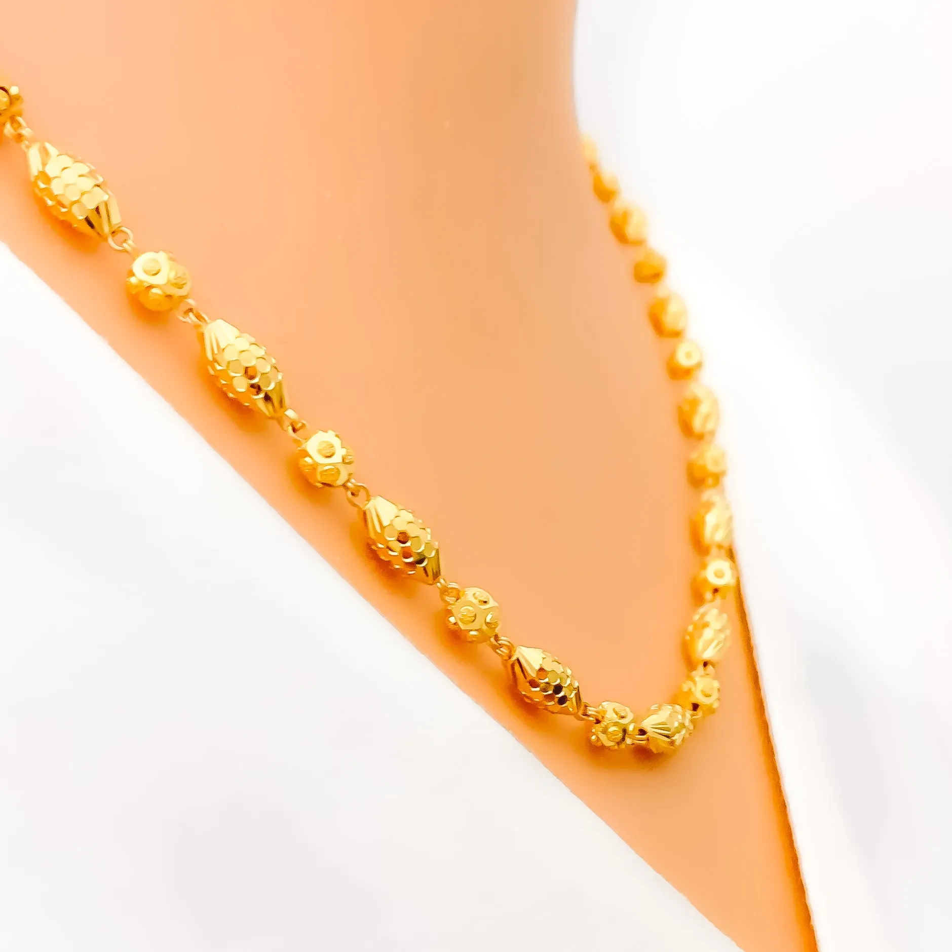 Alternating Marquise Bead 22K Gold Necklace - 18"