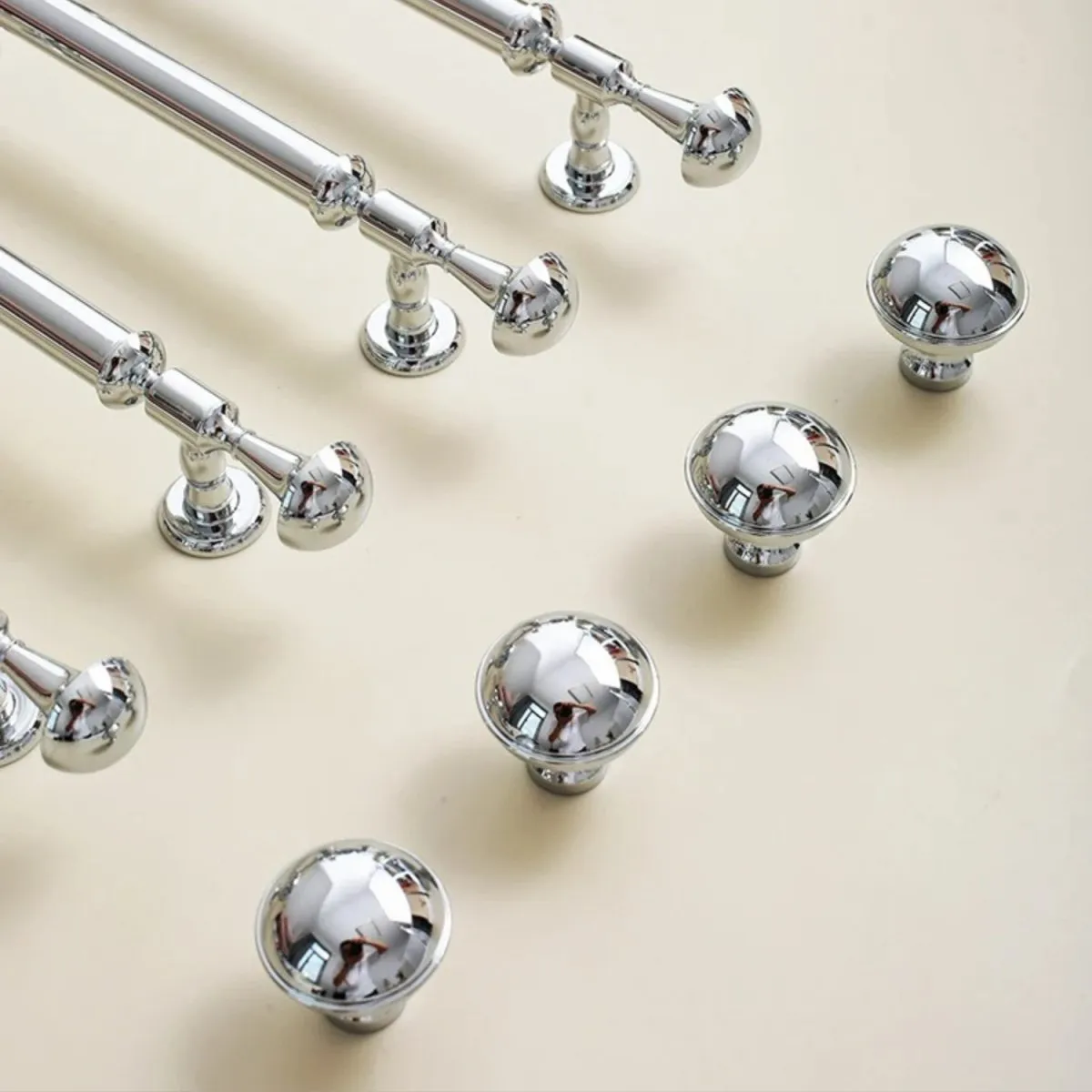 Anzu Knob & Pull Bar