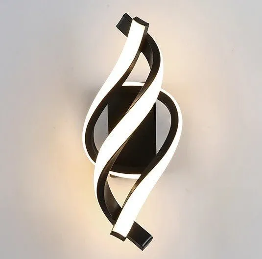 Bahu Wall Lamp