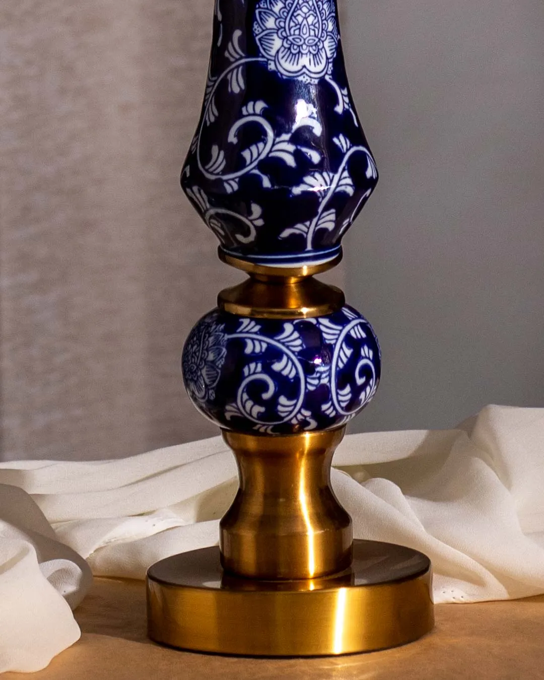 'Chrysanthemum' Ming Pillar Candle Holder - Large