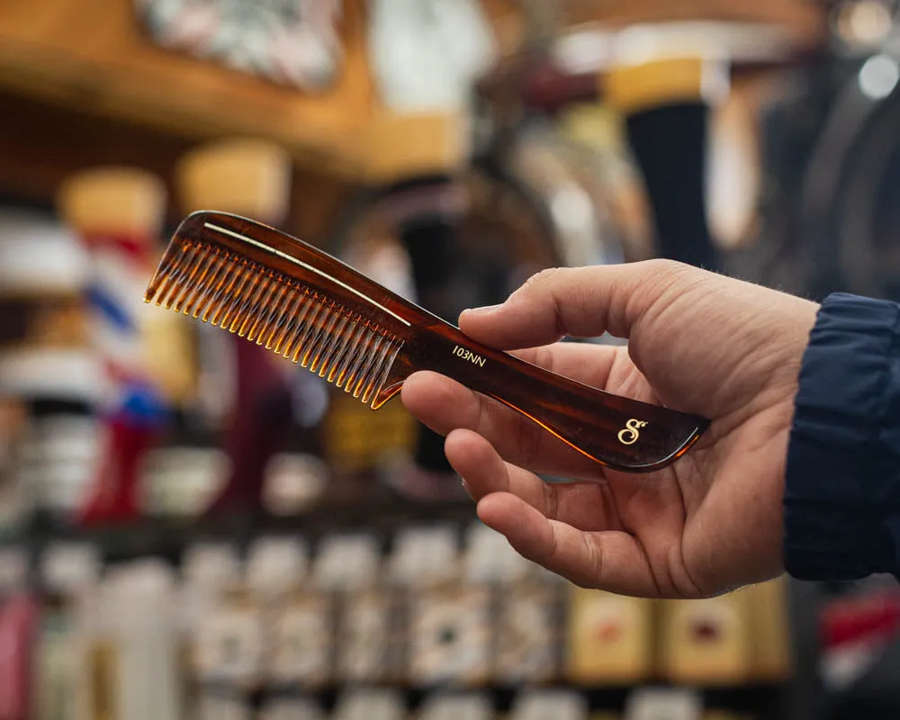 Deluxe Amber Handle Comb