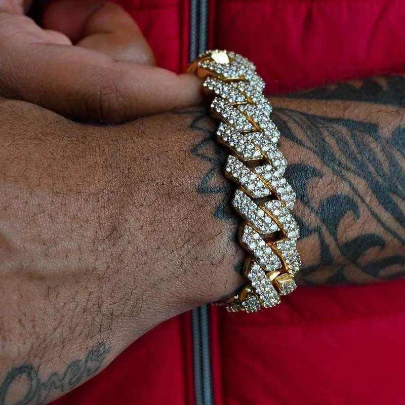 Diamond Prong Cuban Link Bracelet (19mm) in Yellow Gold