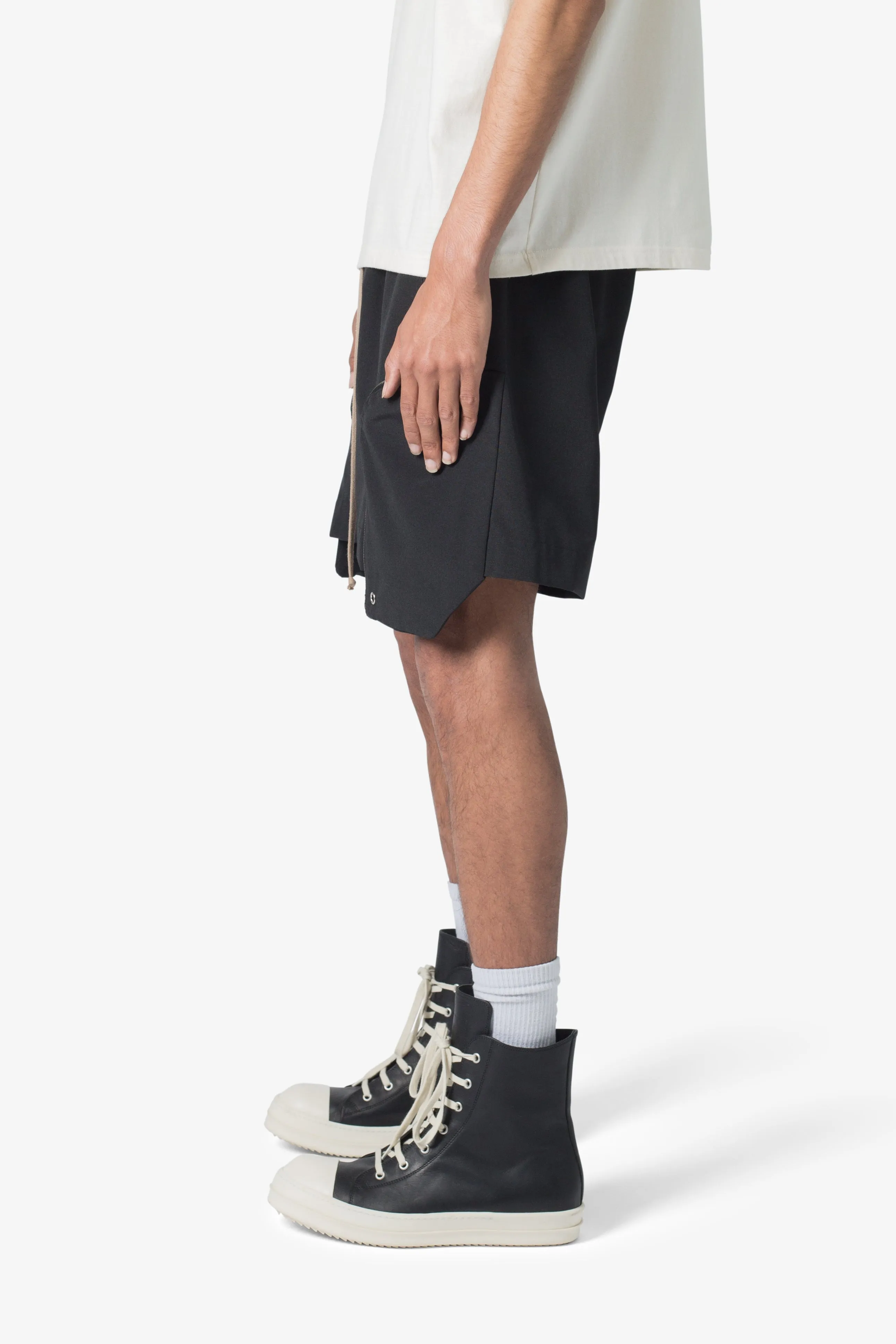 Front Pocket Geo Shorts - Black