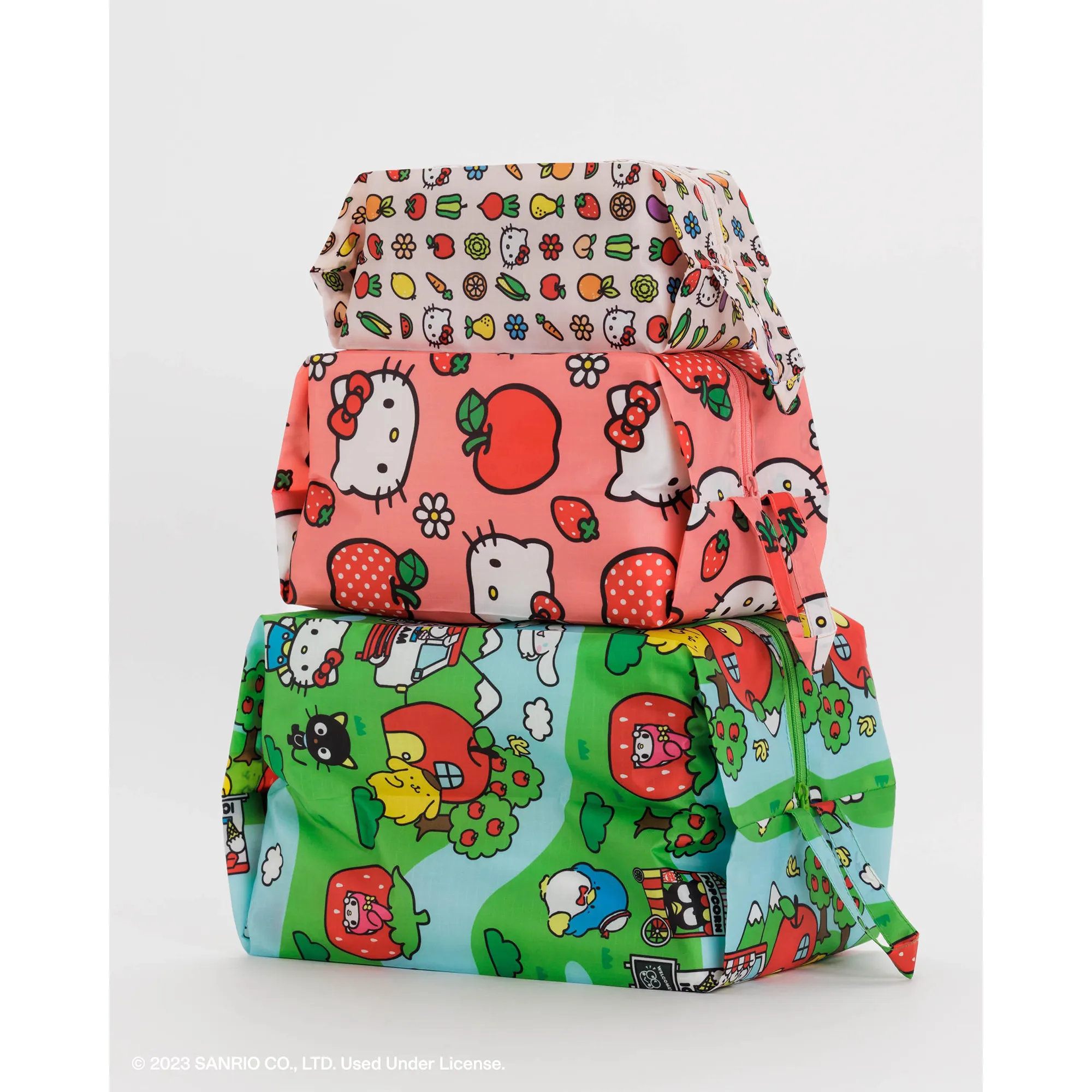 Hello Kitty and Friends x Baggu 3D Zipper Pouch Set (Apples   Icons   Friends)