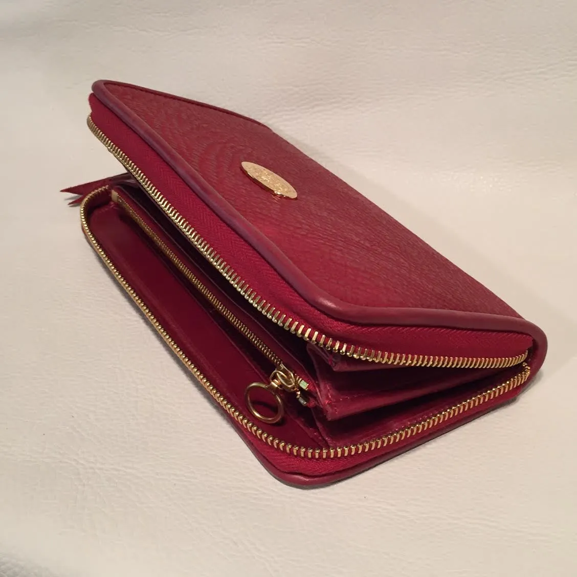 Large Zipper Wallet in Dark Red Shark Leather