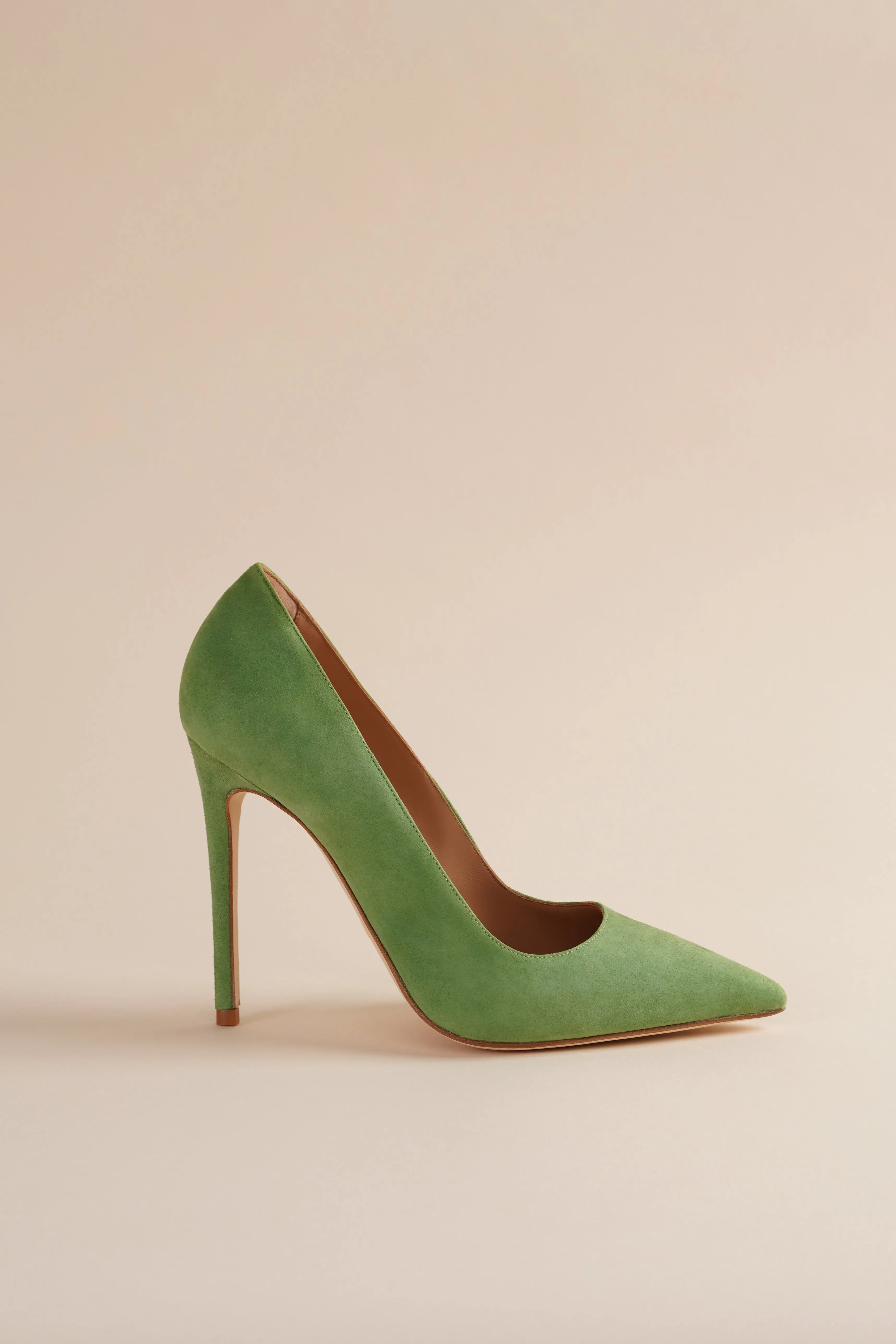 Nude Pump in Cactus Suede