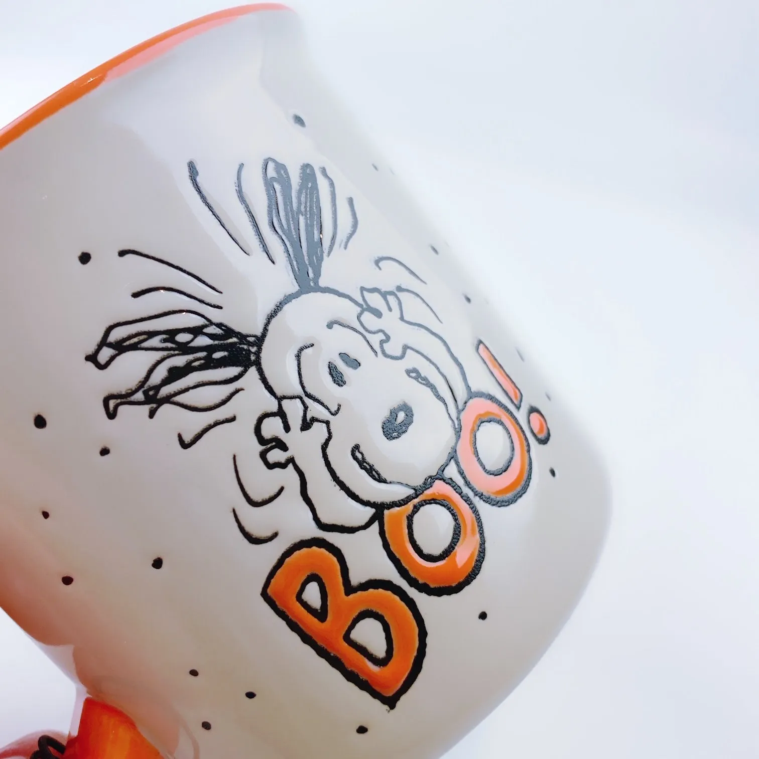 Peanuts Snoopy Freaking Out 'Boo' Large Mug 21 oz Orange