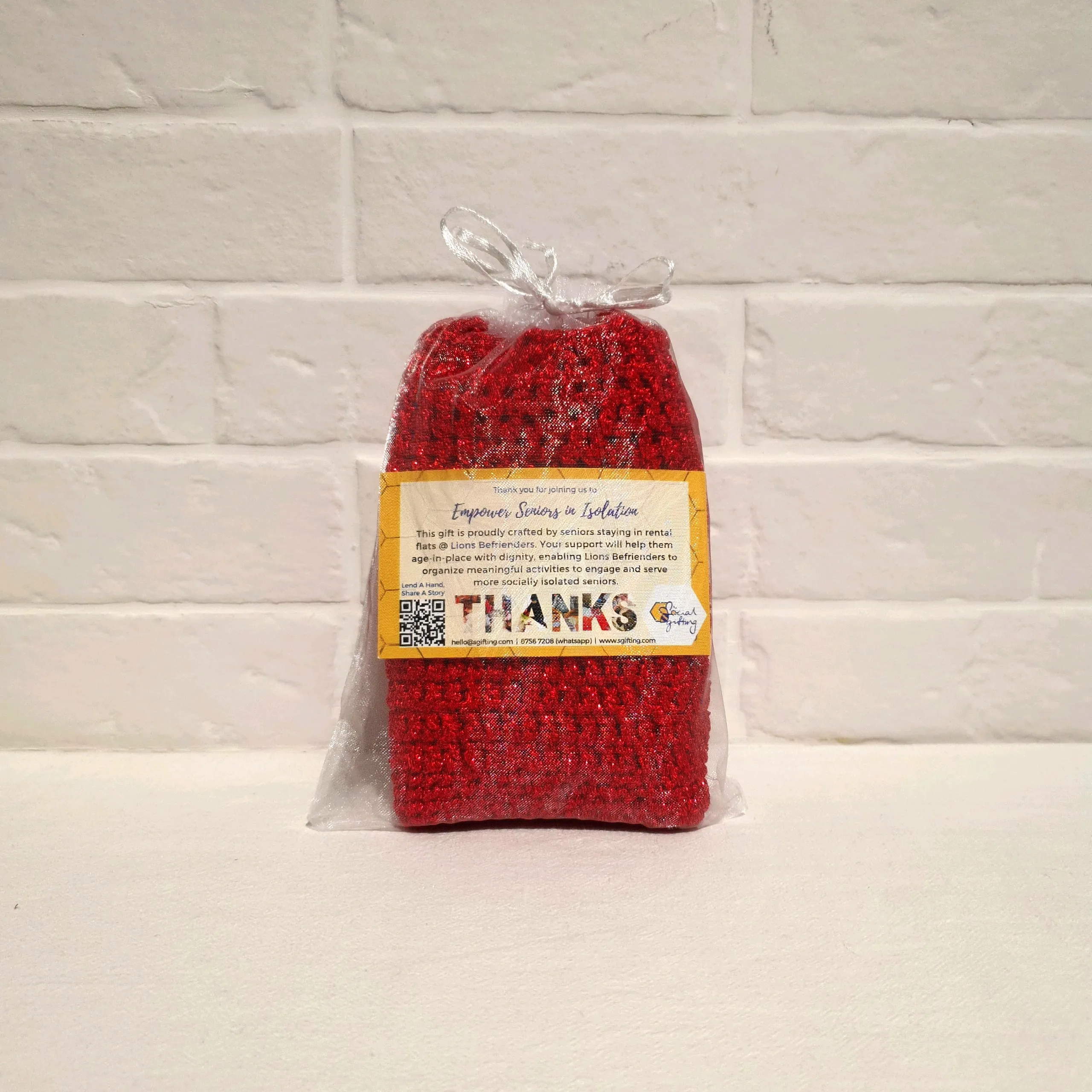 Red Hand Crocheted Zip Clutch and Cardholder Set