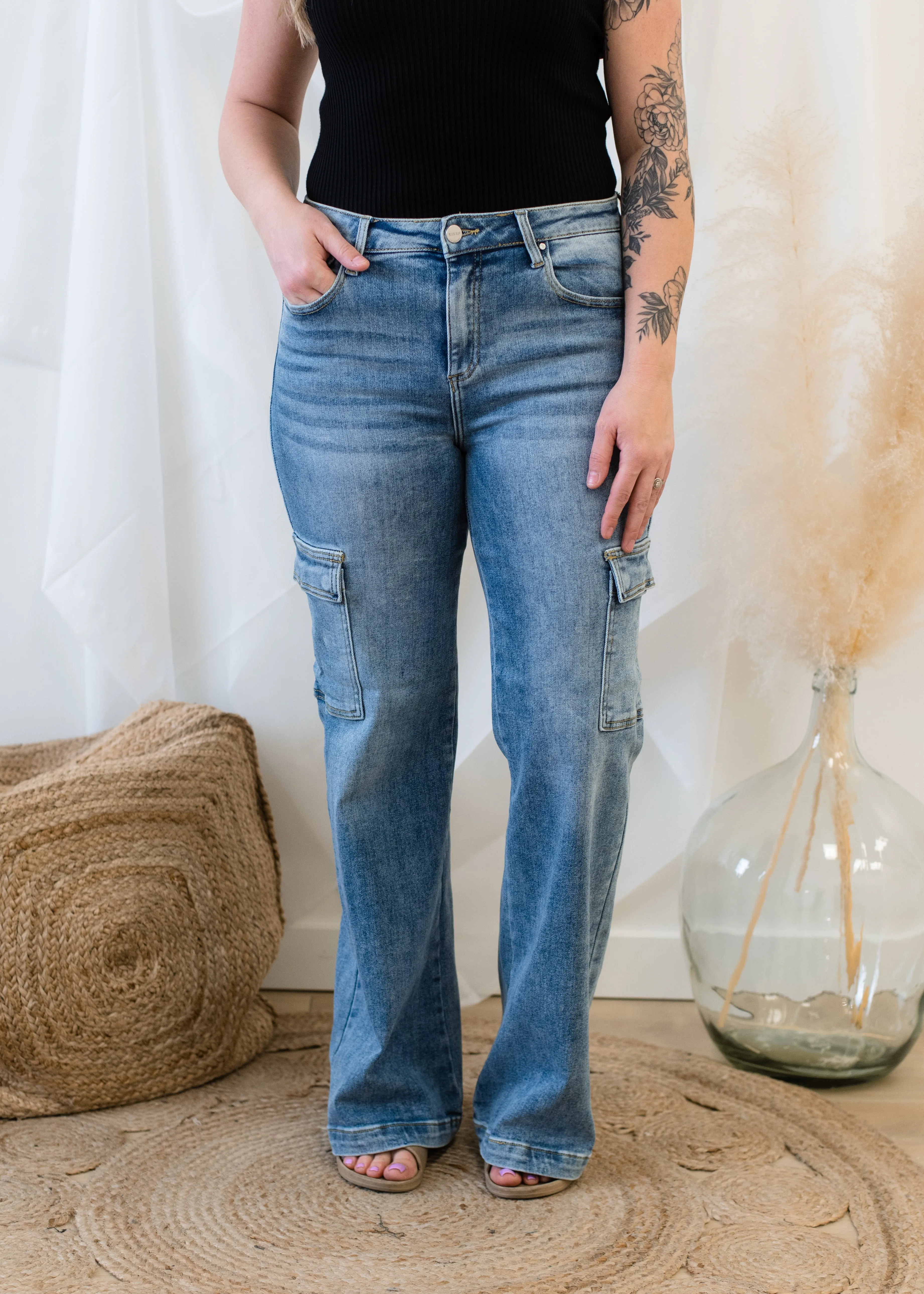 The High Rise Wide Cargo Jeans